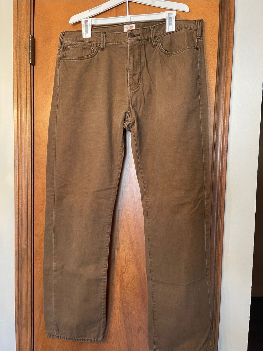 Dockers Men's Straight Jeans in Dark Brown